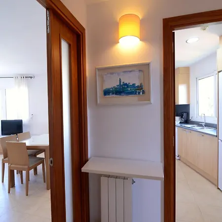 Apartment The In Has 2 Bedrooms *